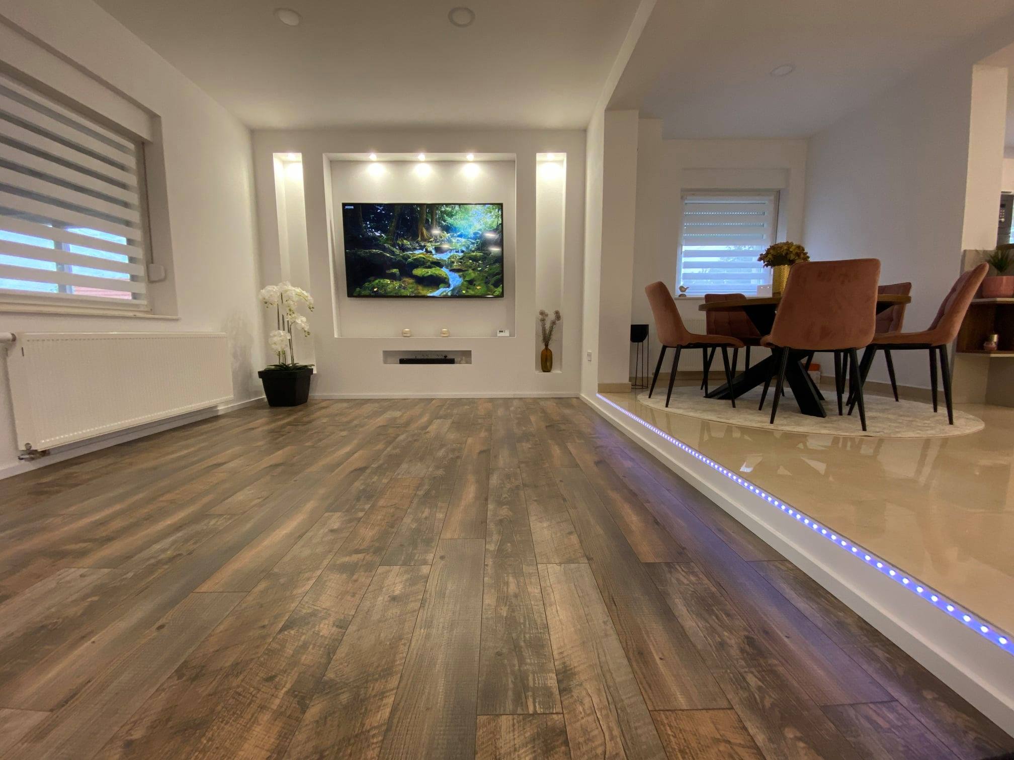 Unutarnja sobna vrata i podne obloge