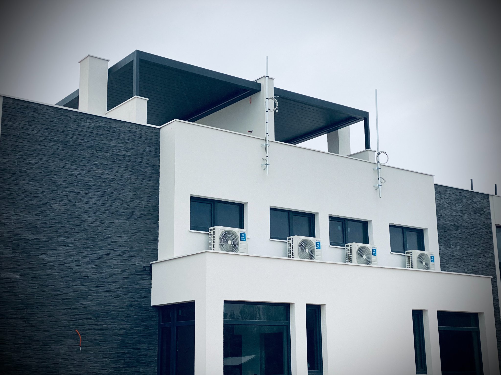 Bioklimatska pergola Pula